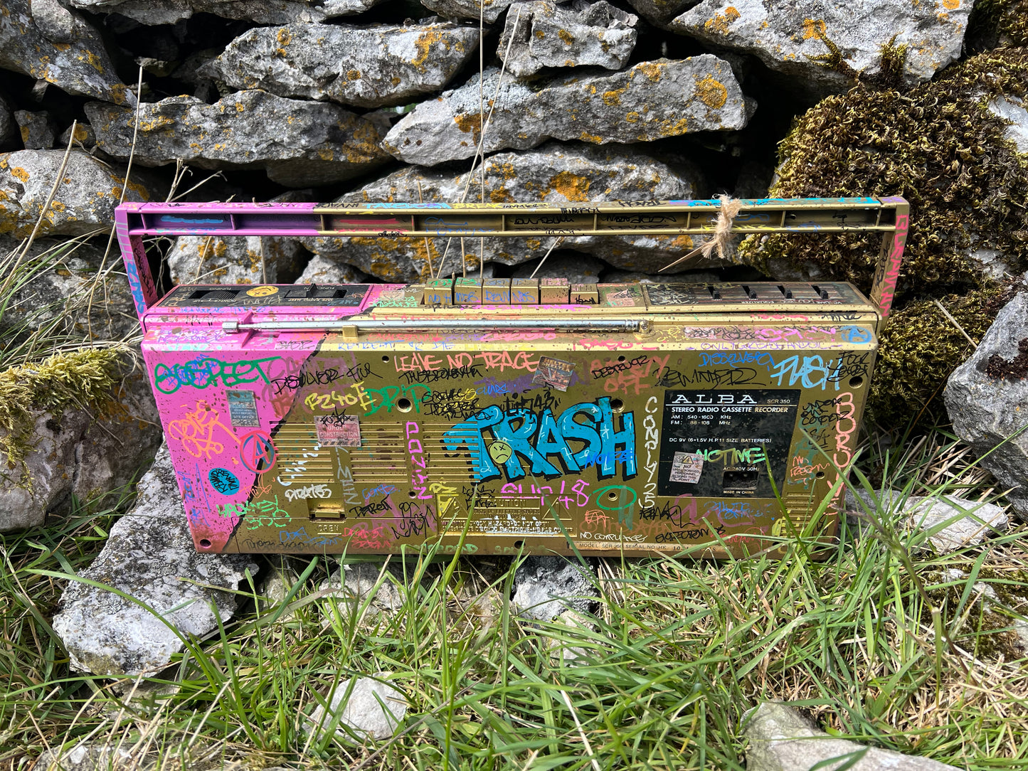 Custom Graffiti Stereo