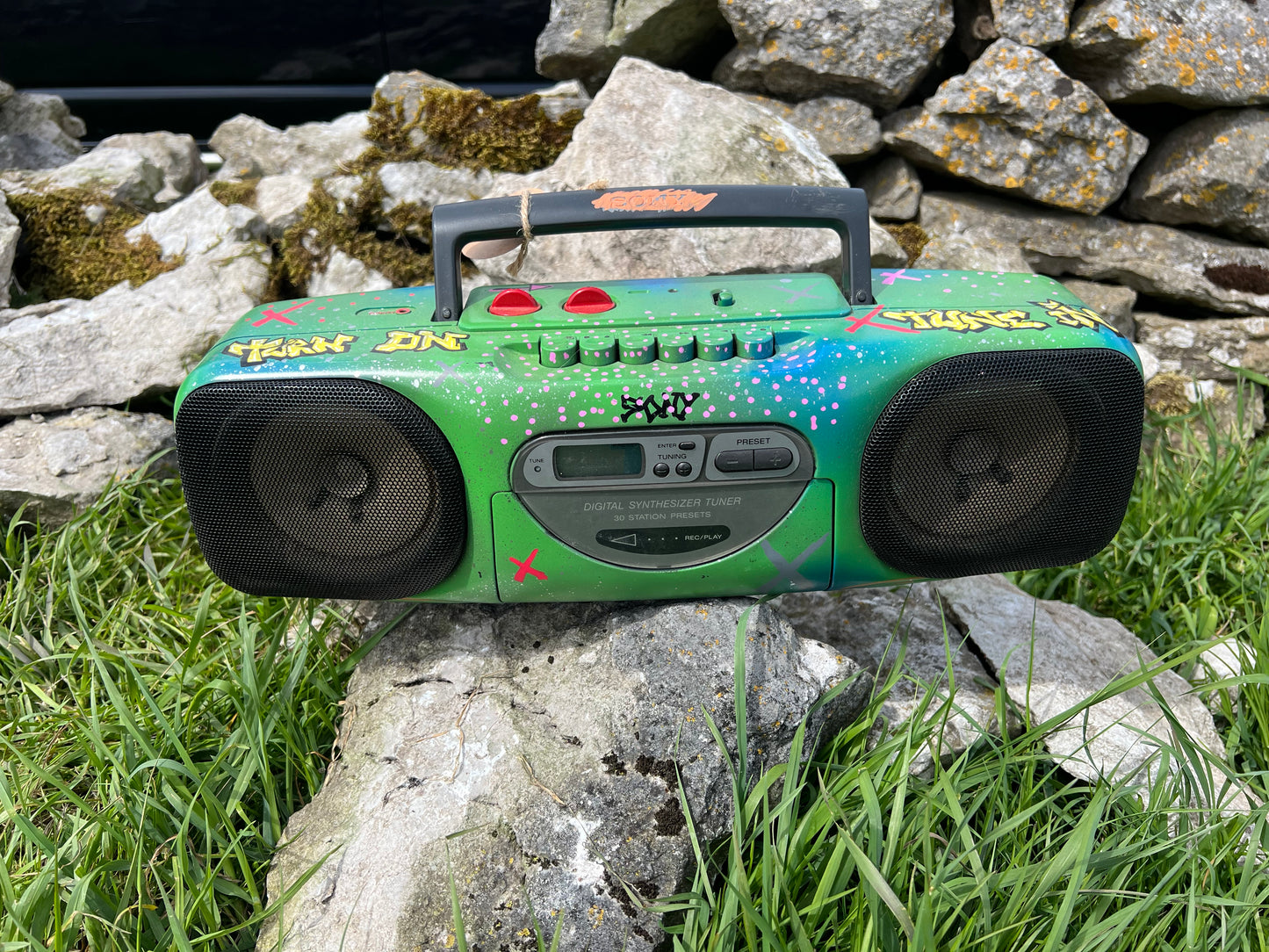 Custom Graffiti Stereo